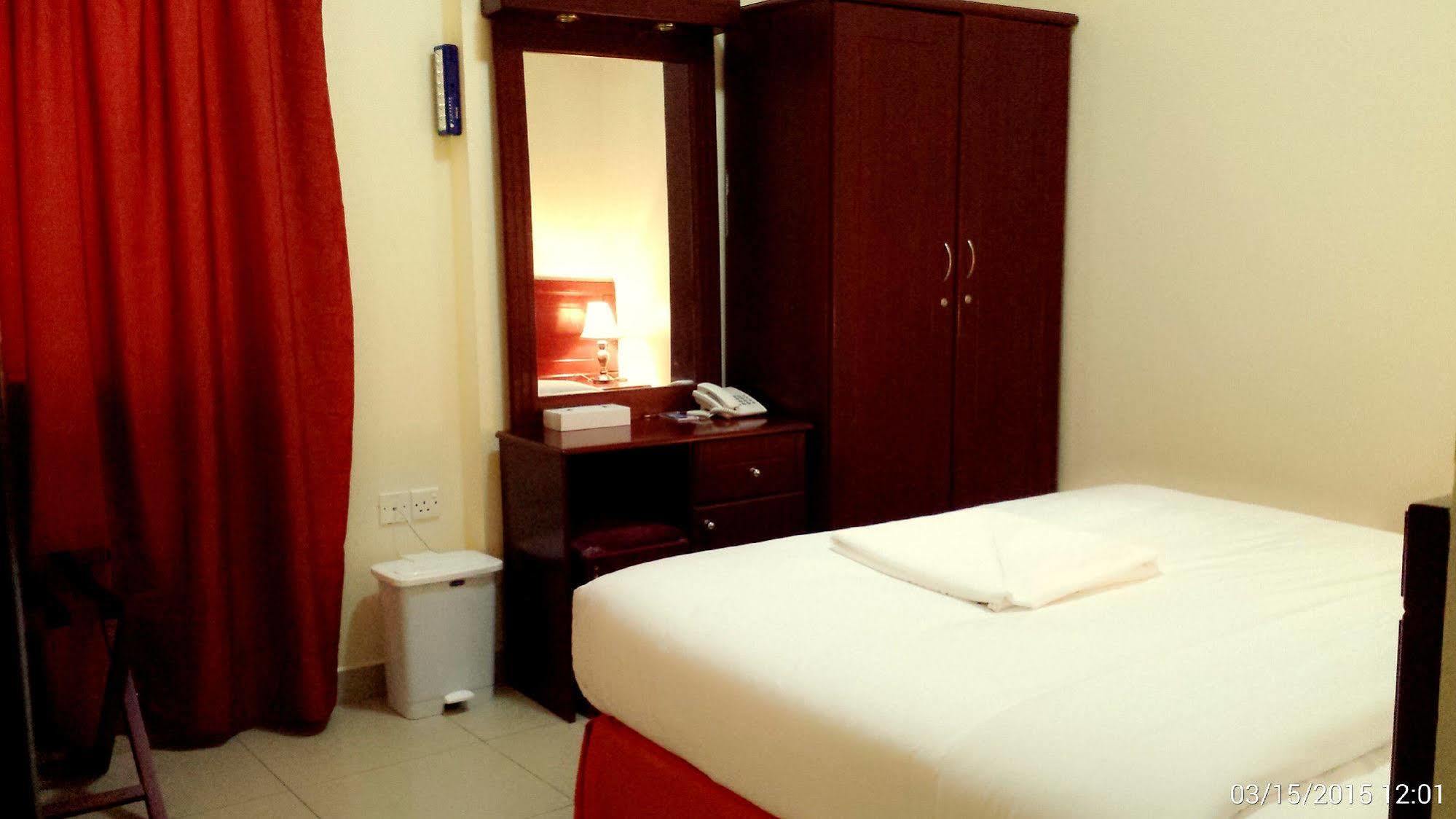 Al Reem Hotel Apartments Sharjah Eksteriør bilde